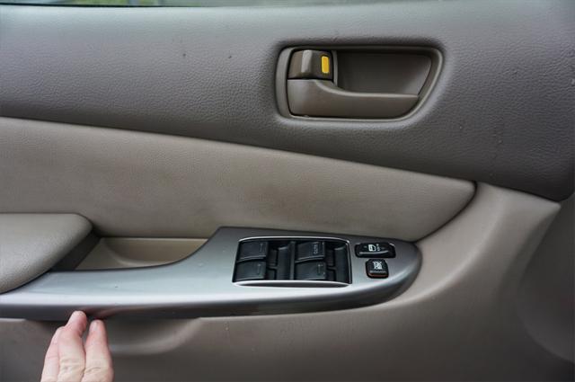 used 2008 Toyota Sienna car, priced at $5,497