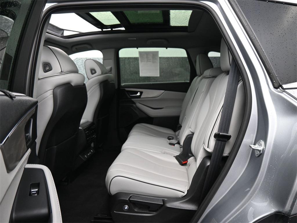 used 2023 Acura MDX car, priced at $42,500
