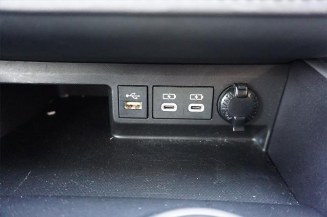 used 2023 Toyota Highlander car, priced at $39,750