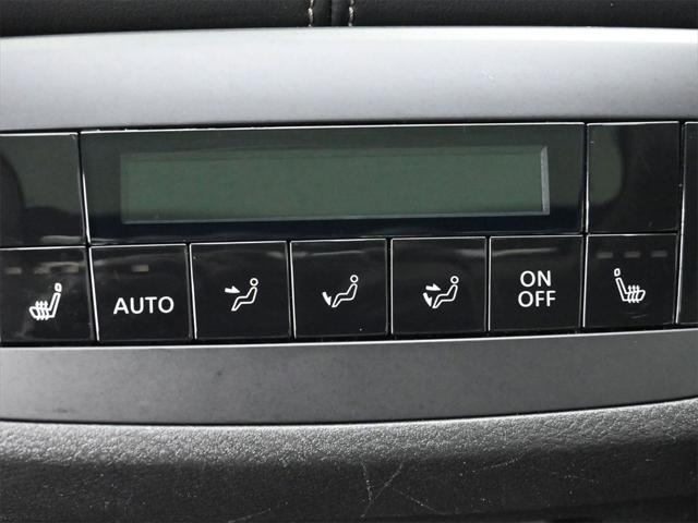 used 2023 Nissan Pathfinder car, priced at $39,097
