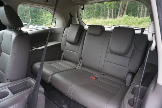 used 2014 Honda Odyssey car, priced at $10,750