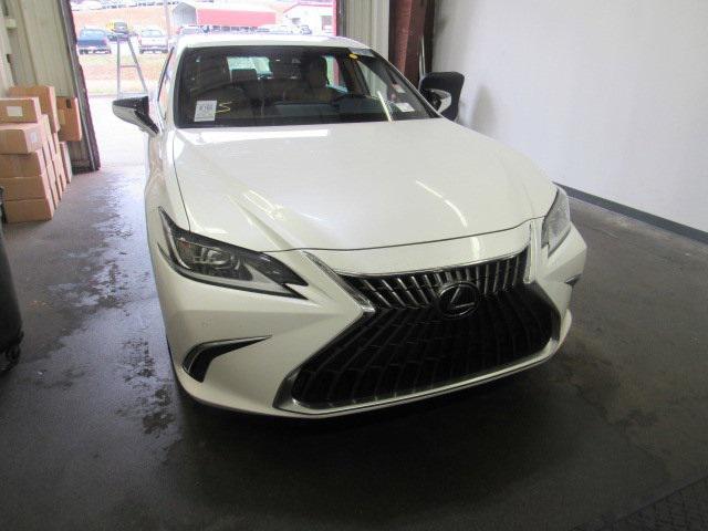 used 2022 Lexus ES 350 car, priced at $36,997