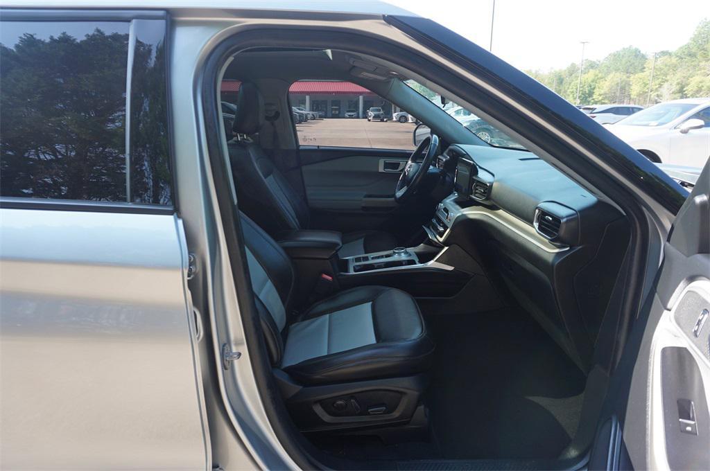 used 2022 Ford Explorer car, priced at $26,000