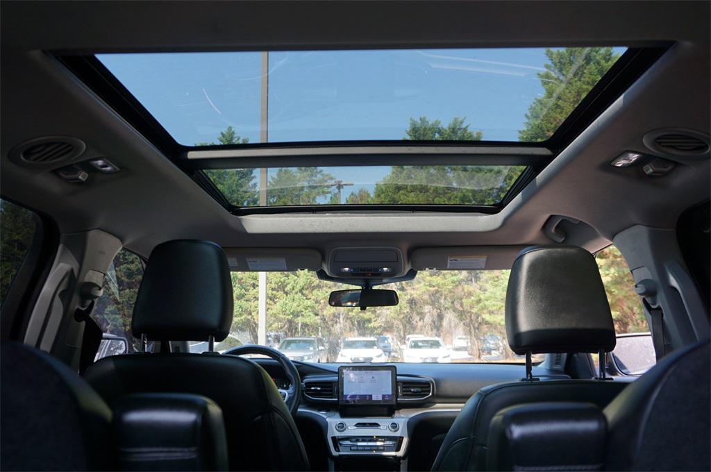 used 2022 Ford Explorer car, priced at $26,000