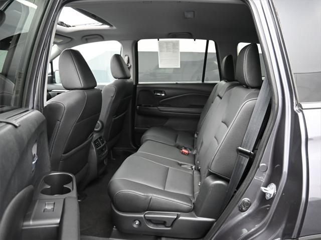 used 2022 Honda Pilot car, priced at $30,997