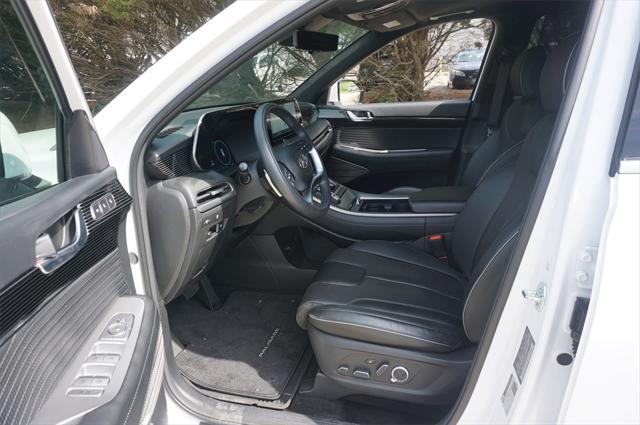 used 2024 Hyundai Palisade car, priced at $44,250