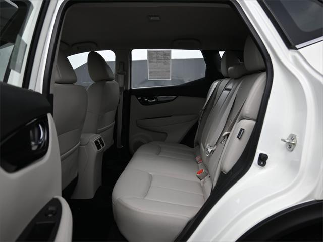 used 2022 Nissan Rogue Sport car, priced at $25,000
