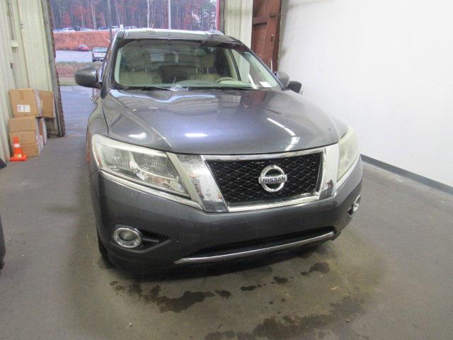 used 2014 Nissan Pathfinder car, priced at $10,095