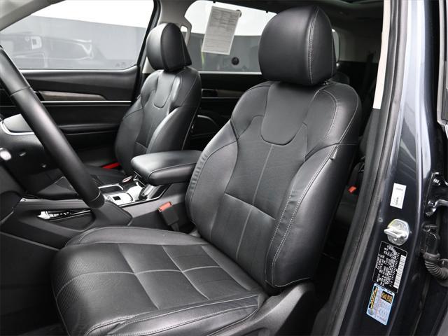 used 2022 Kia Telluride car, priced at $32,000