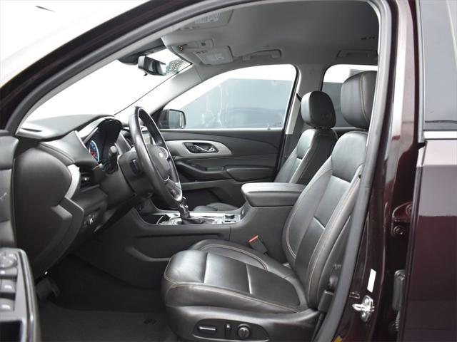 used 2021 Chevrolet Traverse car, priced at $25,697