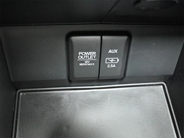 used 2022 Honda Pilot car, priced at $32,500