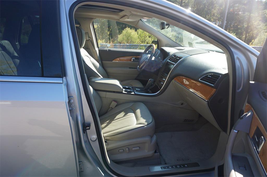 used 2013 Lincoln MKX car, priced at $9,000