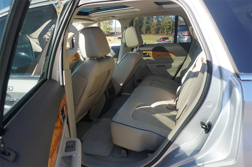 used 2013 Lincoln MKX car, priced at $9,000