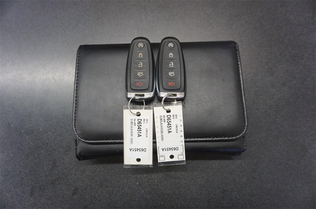 used 2013 Lincoln MKX car, priced at $9,000