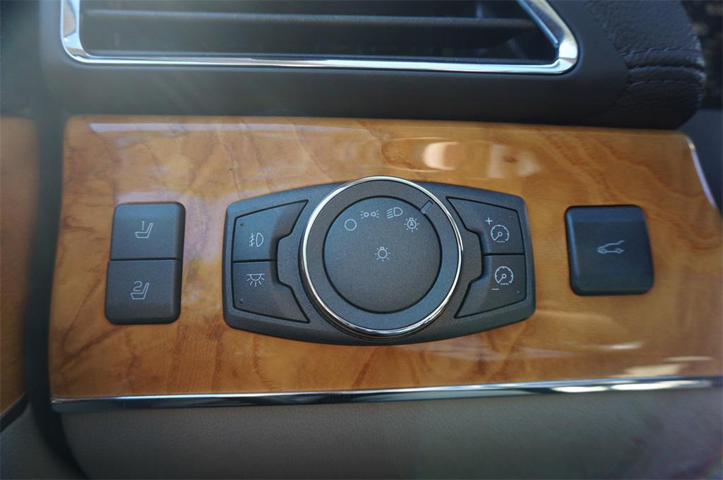 used 2013 Lincoln MKX car, priced at $9,000