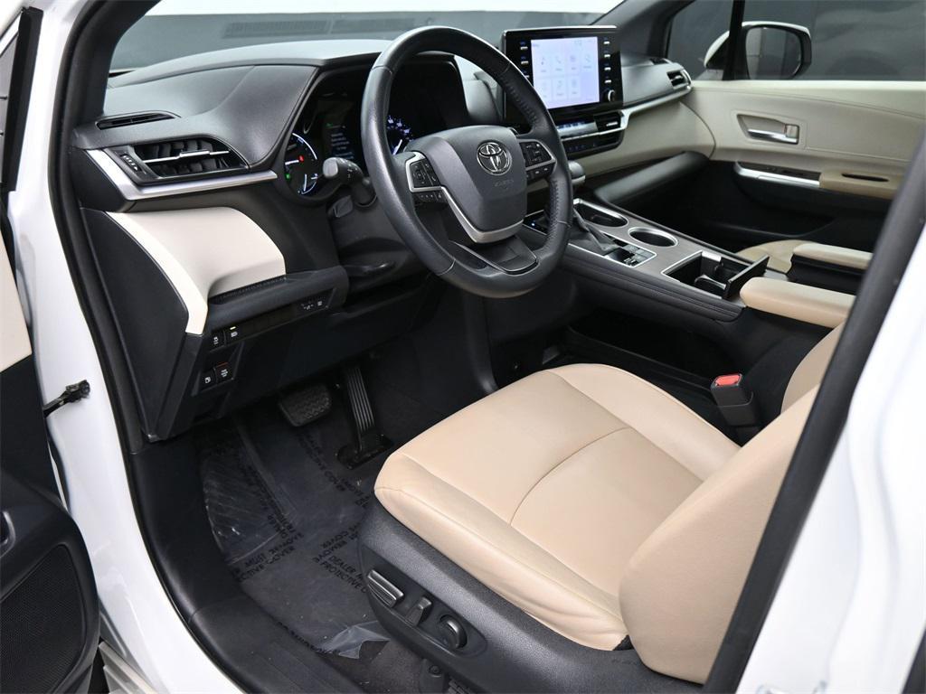 used 2021 Toyota Sienna car, priced at $38,250