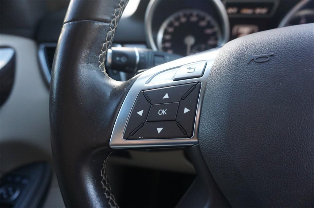 used 2013 Mercedes-Benz M-Class car, priced at $12,000