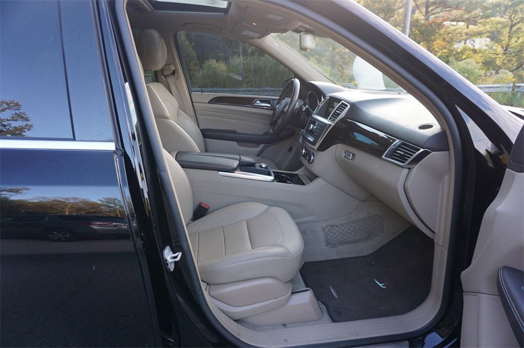 used 2013 Mercedes-Benz M-Class car, priced at $12,000