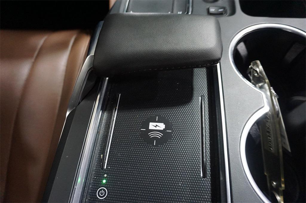 used 2024 Acura MDX car, priced at $45,250