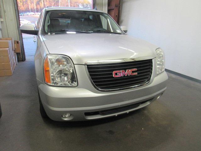 used 2014 GMC Yukon XL car, priced at $14,643