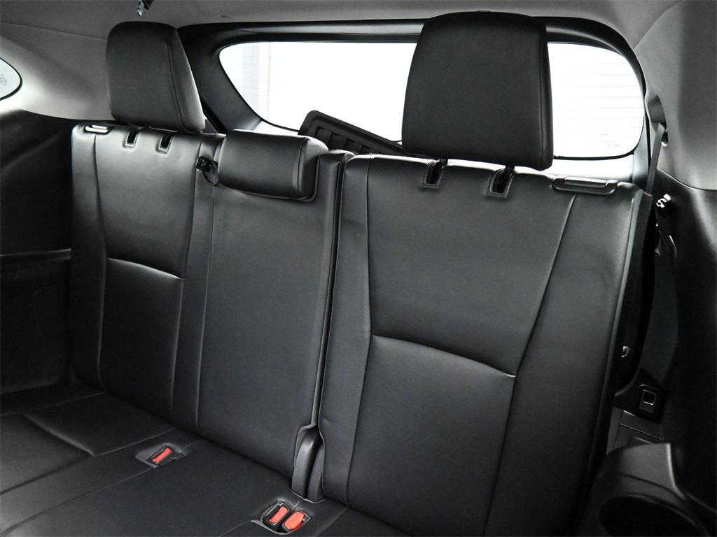 used 2023 Toyota Highlander car, priced at $38,750