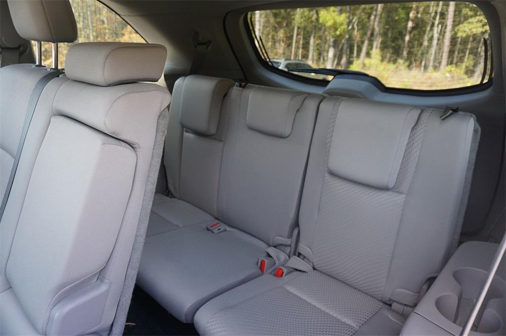 used 2018 Toyota Highlander car, priced at $21,250