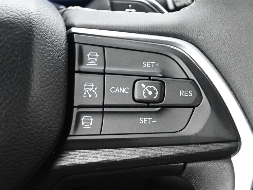 used 2023 Jeep Grand Cherokee L car, priced at $30,250
