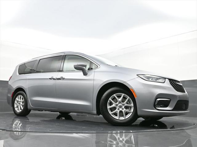 used 2021 Chrysler Pacifica car, priced at $20,997