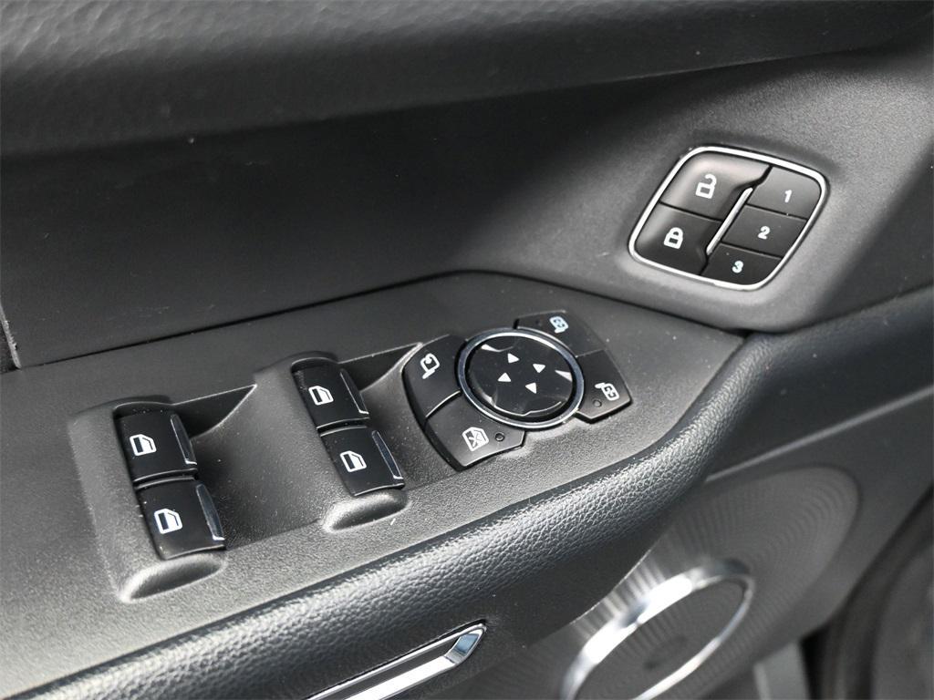 used 2023 Ford Expedition car, priced at $47,500