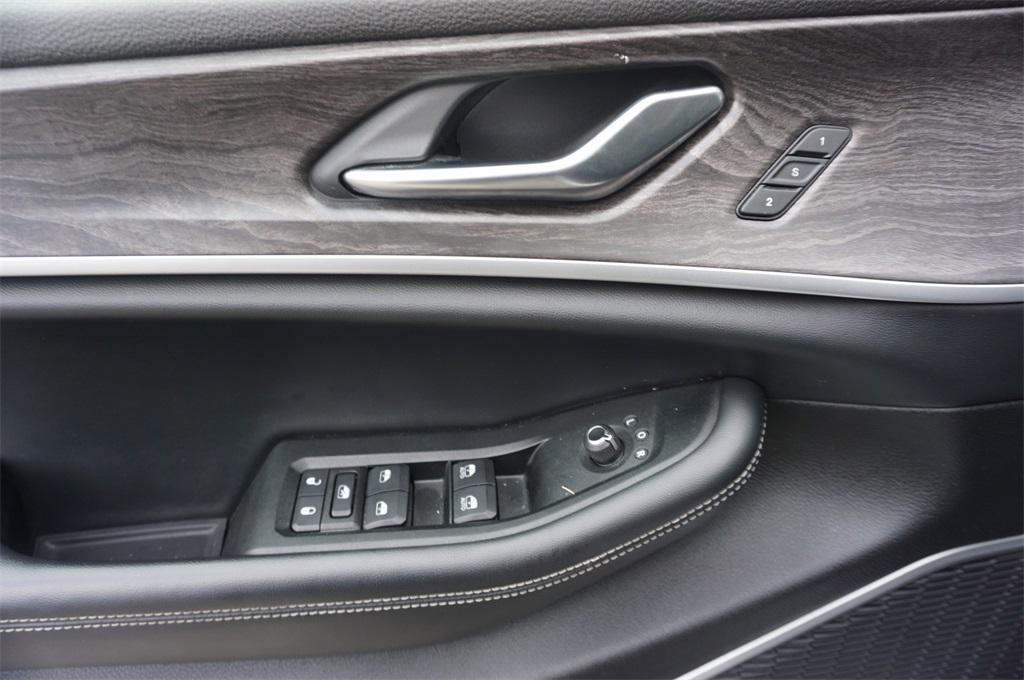 used 2021 Jeep Grand Cherokee L car, priced at $31,750