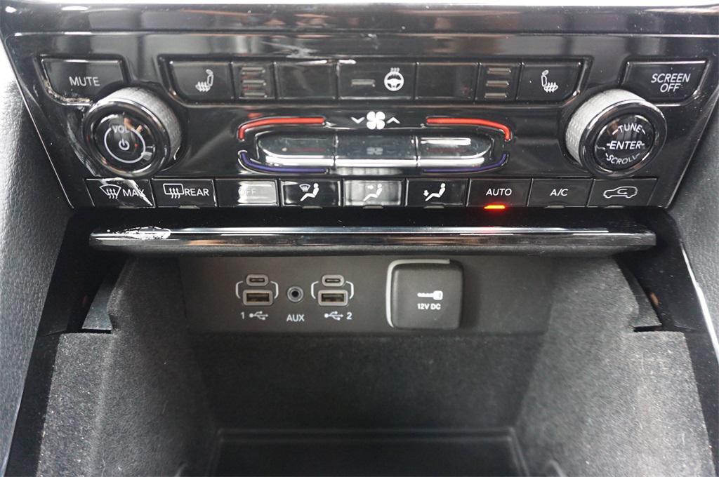 used 2021 Jeep Grand Cherokee L car, priced at $31,750