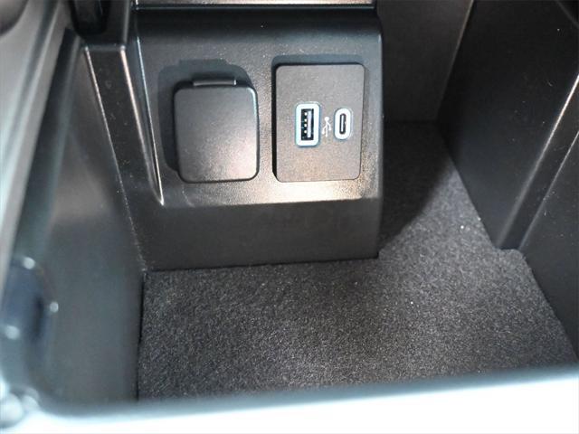 used 2021 Ford Explorer car, priced at $34,000