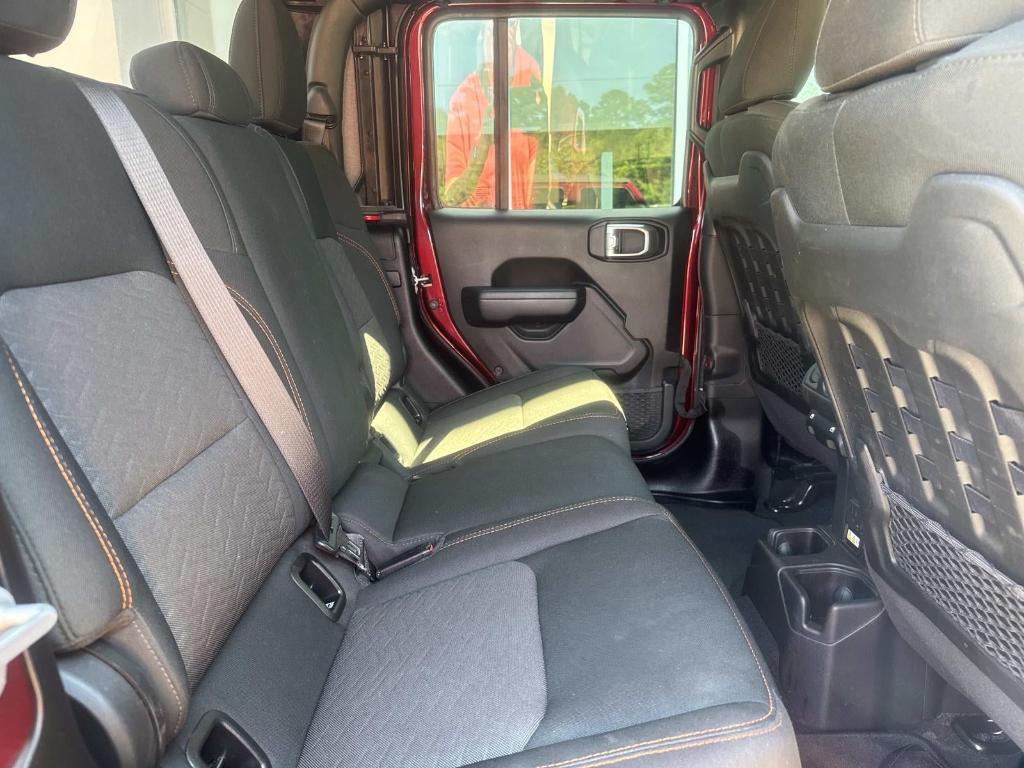 used 2022 Jeep Gladiator car, priced at $33,998