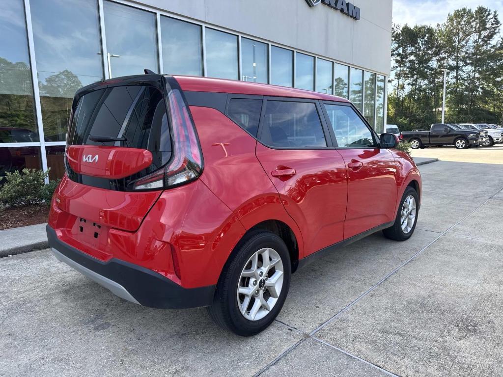 used 2024 Kia Soul car, priced at $16,498