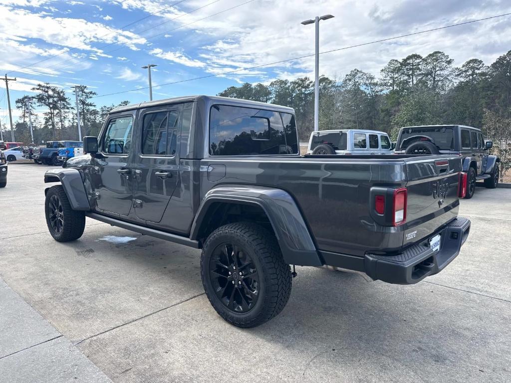 new 2025 Jeep Gladiator car, priced at $40,385