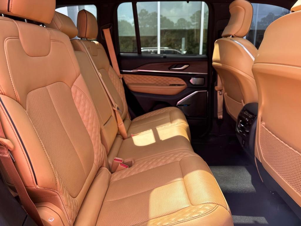 used 2022 Jeep Grand Cherokee car, priced at $46,980