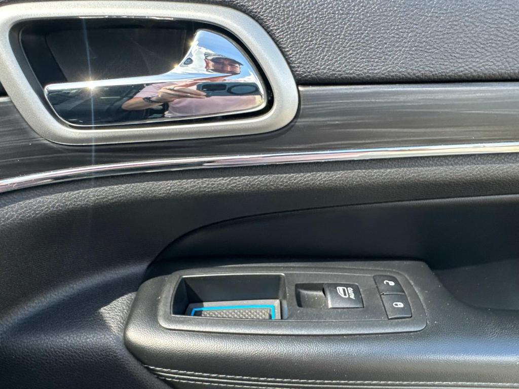 used 2019 Jeep Grand Cherokee car, priced at $19,998