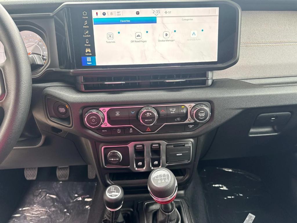 new 2025 Jeep Wrangler car, priced at $33,680