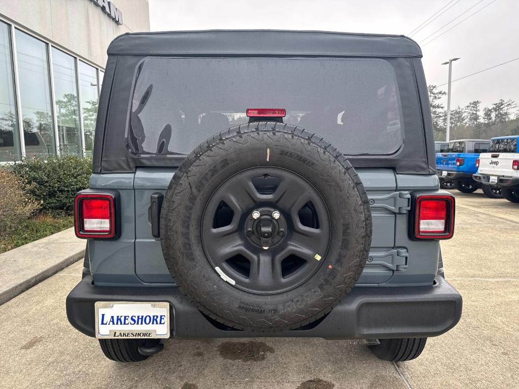 new 2025 Jeep Wrangler car, priced at $32,680