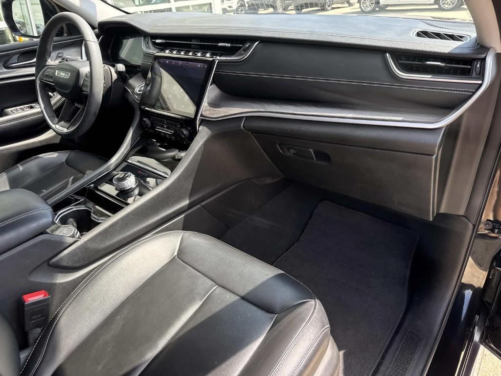 used 2023 Jeep Grand Cherokee car, priced at $28,498