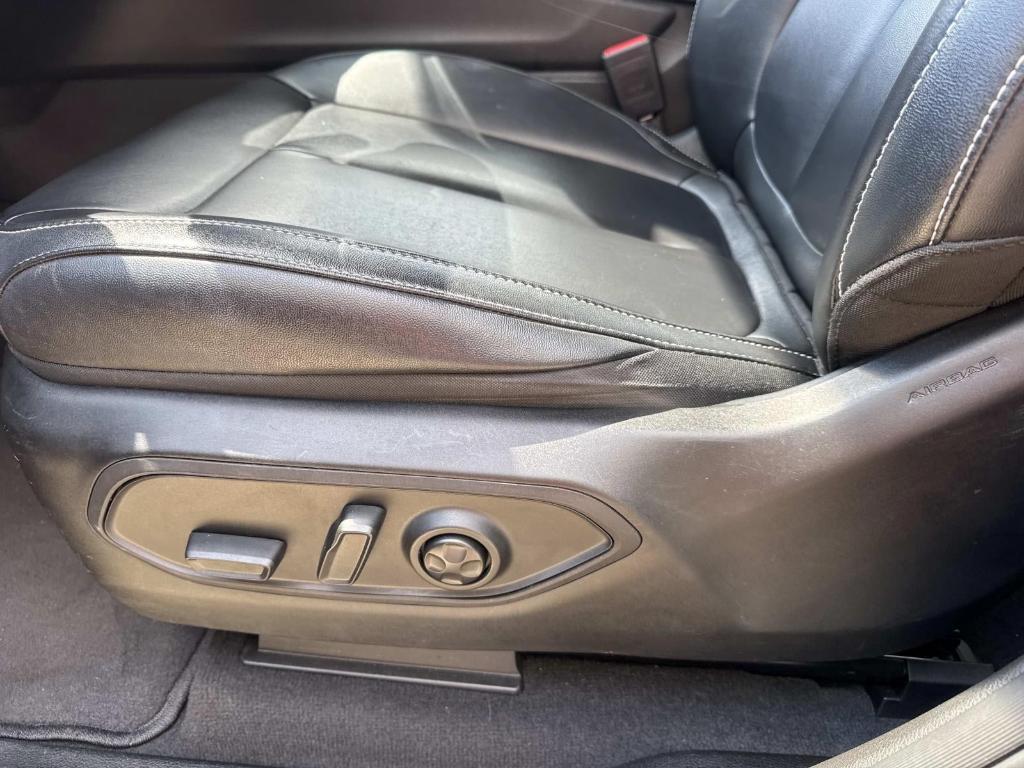 used 2023 Jeep Grand Cherokee car, priced at $28,498