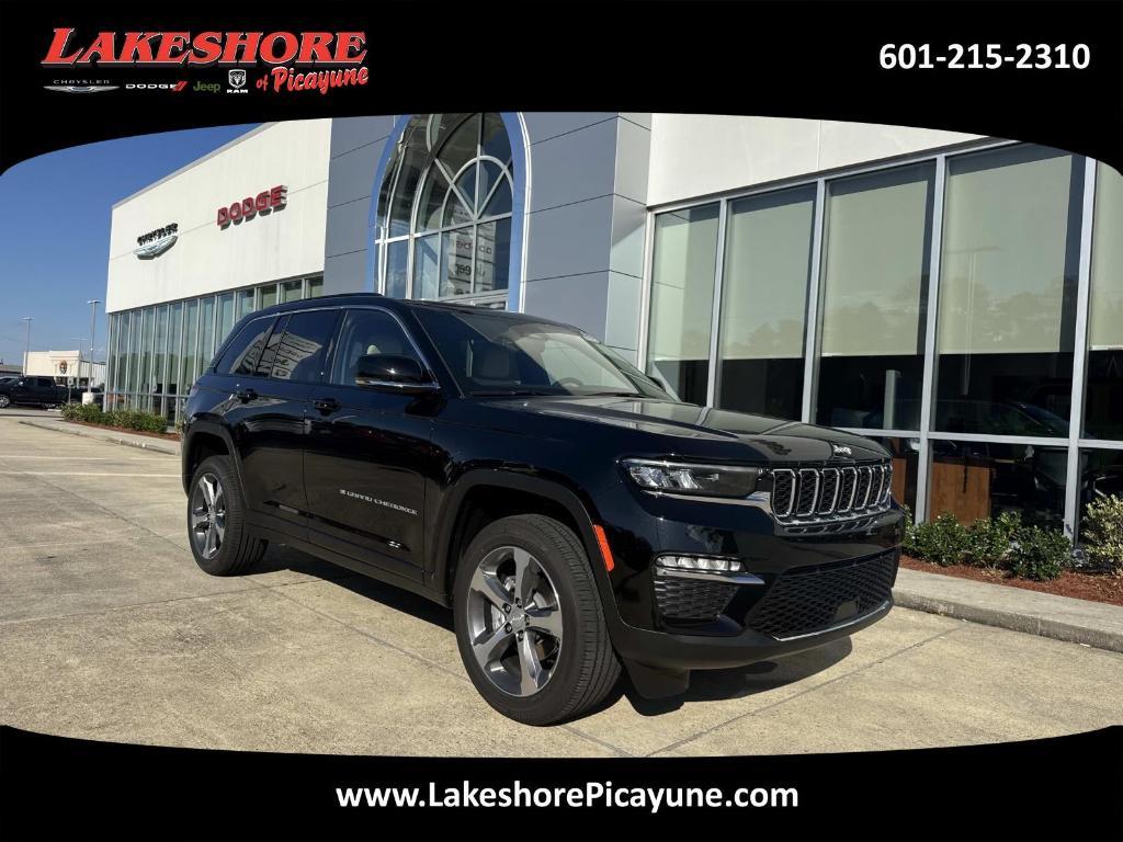 new 2025 Jeep Grand Cherokee car, priced at $46,120
