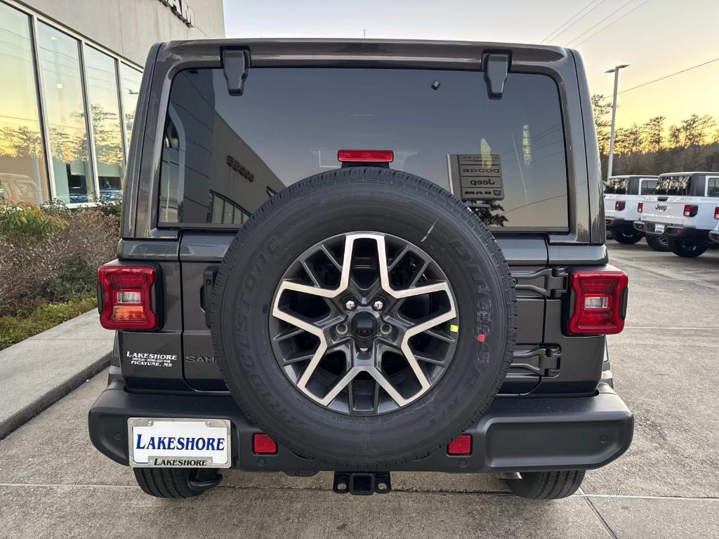 new 2025 Jeep Wrangler car, priced at $58,600