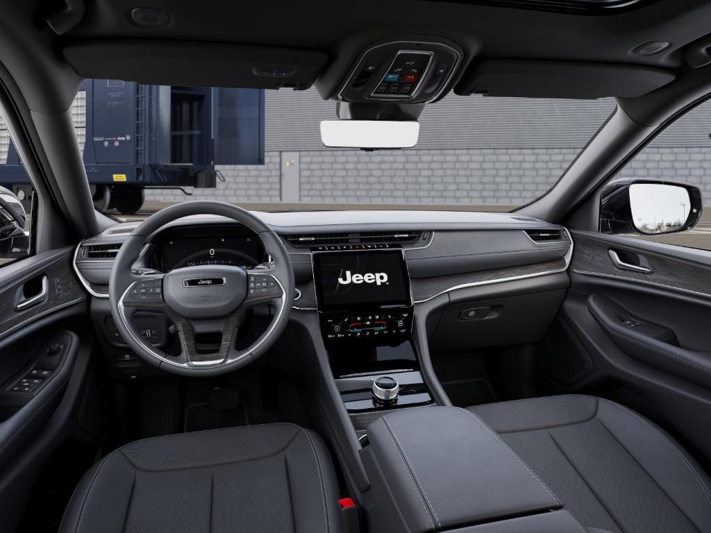 new 2025 Jeep Grand Cherokee L car