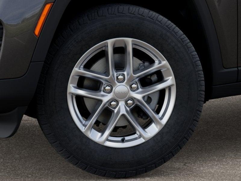 new 2025 Jeep Grand Cherokee car, priced at $38,375