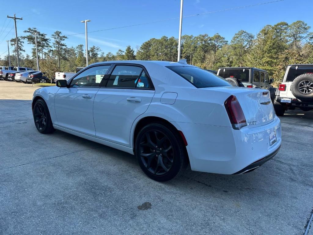 used 2022 Chrysler 300 car, priced at $26,998