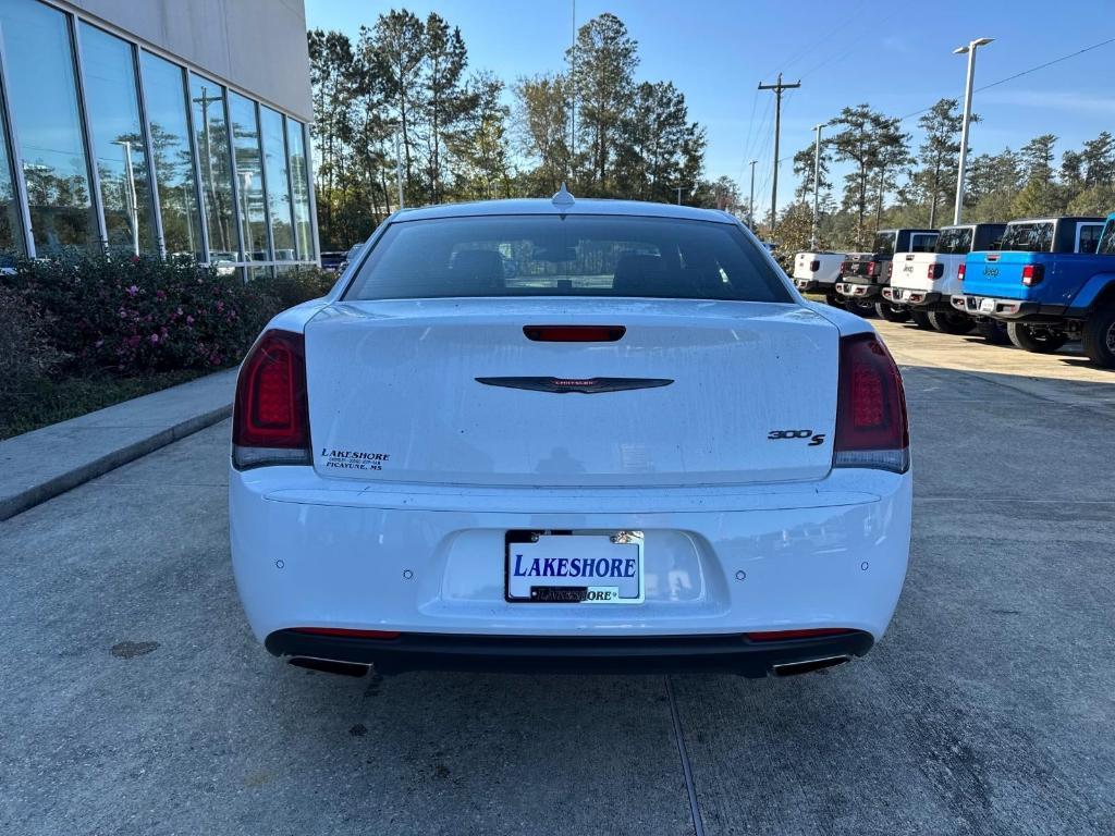 used 2022 Chrysler 300 car, priced at $26,998