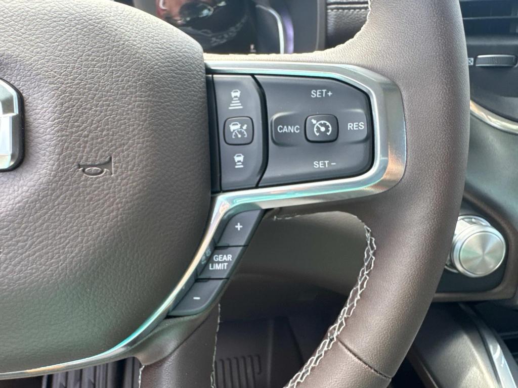new 2025 Ram 1500 car