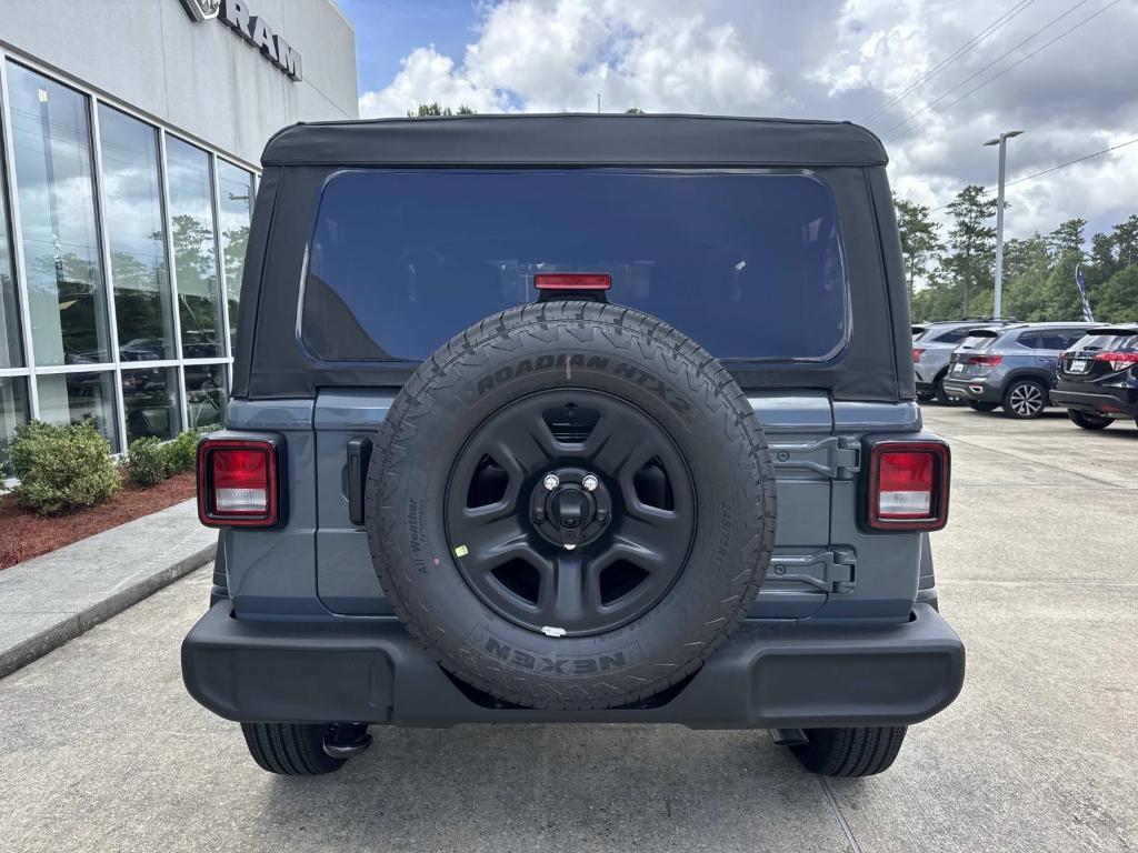 new 2025 Jeep Wrangler car, priced at $35,780