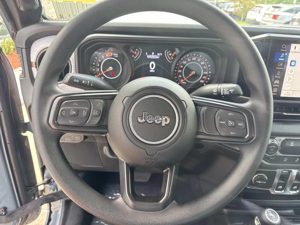 new 2025 Jeep Wrangler car, priced at $35,780
